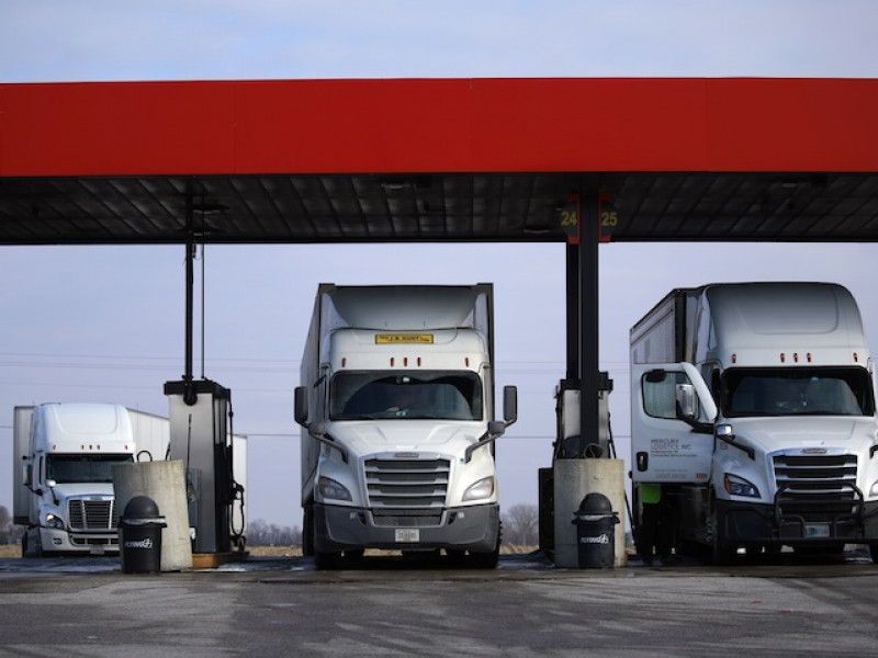 Diesel-tax holidays are meant to help truckers — but they’re not celebrating