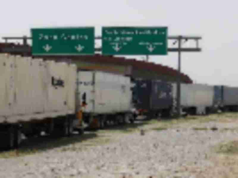 Texas halts all Mexican truck inspections after border chaos