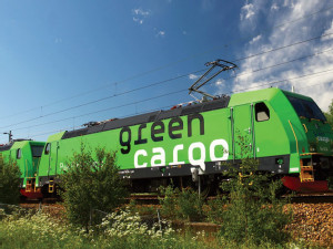 https://www.ajot.com/images/uploads/article/638-green-cargo-double-stack-rail.jpg