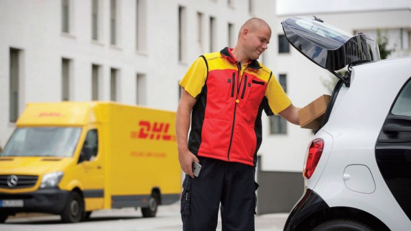 https://www.ajot.com/images/uploads/article/660-dhl-delivery.jpg