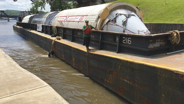 https://www.ajot.com/images/uploads/article/661-erie-barge.jpg