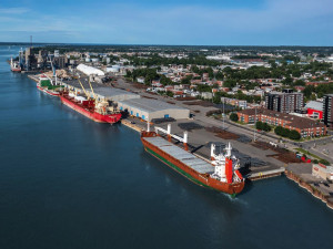 https://www.ajot.com/images/uploads/article/743-port-trois-rivieres.jpg