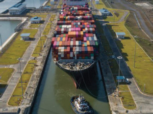 https://www.ajot.com/images/uploads/article/752-panama-canal.jpg