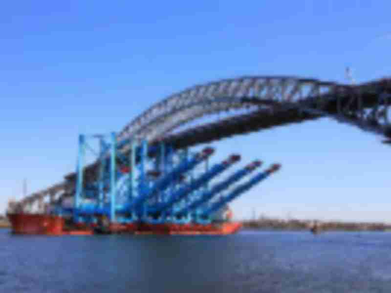 Newest generation of cranes arrive at APM Terminals Elizabeth