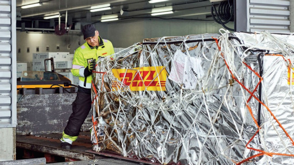 https://www.ajot.com/images/uploads/article/763-dhl-temperature-controlled-logistics.jpg