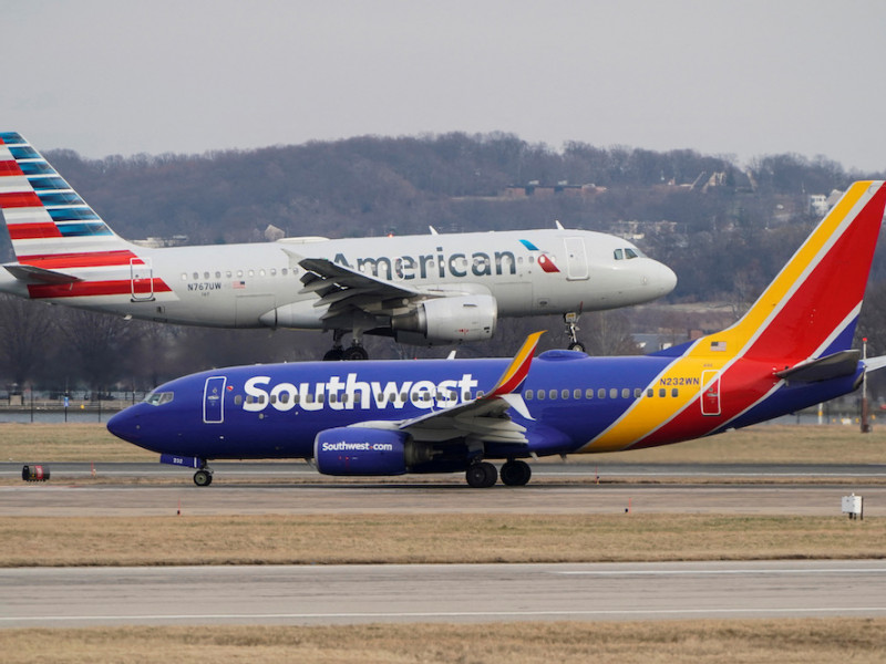 US airlines cancel over 1,300 flights after winter storm