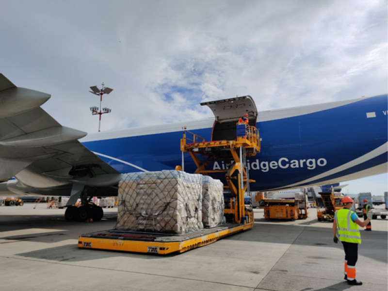 AirBridgeCargo and ATRAN transport over 170 tons of medical equipment to Krasnoyarsk