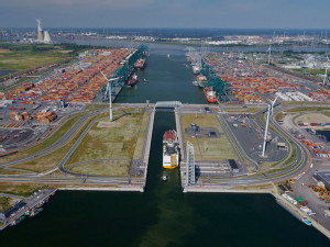 https://www.ajot.com/images/uploads/article/Antwerp_port-aerial-by-port-antwerp.jpg