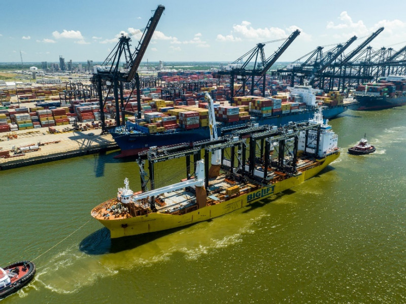 Port Houston welcomes arrival of hybrid-electric cranes