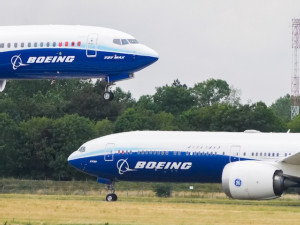 https://www.ajot.com/images/uploads/article/Boeing_planes_1.jpg