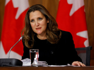 Canada foreign minister won’t run to replace Trudeau, cites US tariff threat