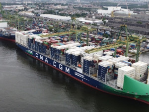 CMA CGM faces windfall taxes to ease pressure on French public finances