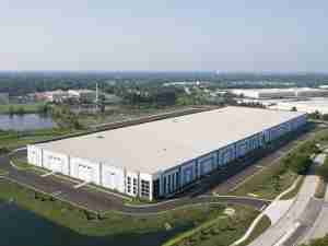 Core Industrial Realty sells 356,000 SF spec development in Aurora, IL along with several Q4 transactions