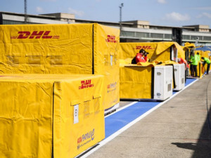 DHL integrates the groundbreaking GEN3 Evo race car into its Formula E logistics