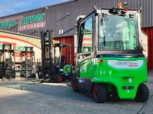 Davies Turner Air Cargo upgrades material handling at Heathrow HQ