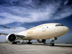 https://www.ajot.com/images/uploads/article/Etihad_Cargo_on_tarmac.jpg