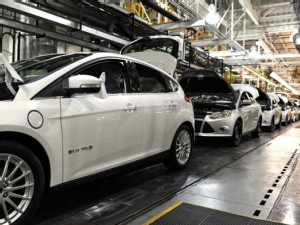 https://www.ajot.com/images/uploads/article/Ford-Focus-Electric-Plant.jpg