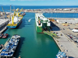 Port of Hueneme and Port of Paita sign MoU