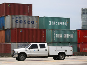 US importers rush in goods from China as Trump tariff threat looms