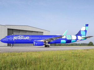 https://www.ajot.com/images/uploads/article/JetBlue_paint.jpg