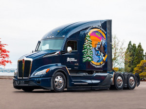 Kenworth T680 featuring special design will transport U.S. Capitol Christmas Tree to Washington D.C. for 11th year