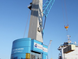 https://www.ajot.com/images/uploads/article/Konecranes_Gottwald_MHC_Italy.jpg