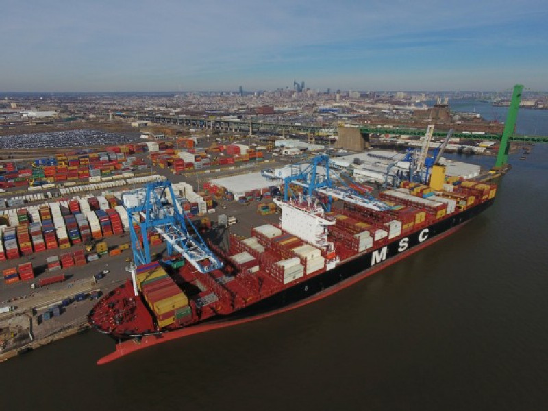 Largest vessel to call at The Port of Philadelphia arrives from the West Coast of South America