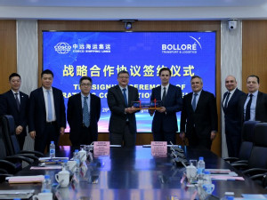 https://www.ajot.com/images/uploads/article/MoU-COSCO_BolloreTransportLogistics.jpg