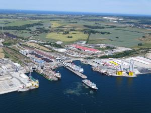 Mukran Port: Finnish company Outokumpu invests 40 million euros at the site