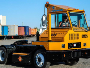 https://www.ajot.com/images/uploads/article/OMSS_Orange_EV_Terminal_Truck.jpg