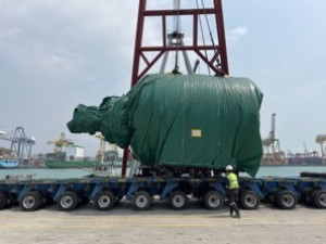 Successful transport of 286-ton tunnel drilling machine from Singapore to Thailand by XLP member, FLS Projects