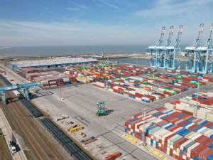 https://www.ajot.com/images/uploads/article/Port-of-Antwerp-Bruges_terminal.jpg