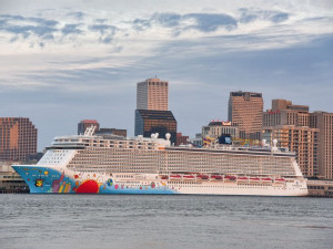 https://www.ajot.com/images/uploads/article/PortNOLA_Norwegian_Breakaway.jpg