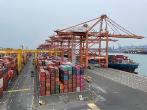 https://www.ajot.com/images/uploads/article/Port_of_Busan.jpg