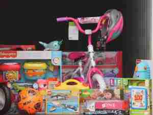 Charleston maritime partners calling on community to help fill shipping container with toys for SC foster children