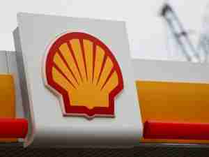 Shell slows investments in offshore wind, splits power business