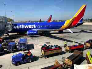 Southwest Airlines enters sale/leaseback deal for 36 jets