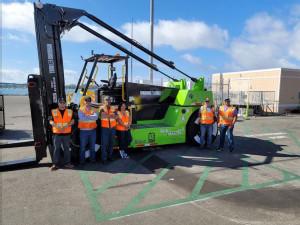 Port of San Diego accepts $5 million grant from the San Diego County Air Pollution Control District for clean air project