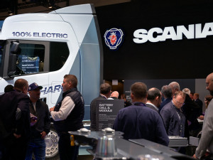 Truckmakers say they are ready to go electric, but what about charging?