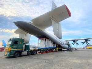 https://www.ajot.com/images/uploads/article/Successful-delivery-of-the-special-container-with-winch-to-Istanbul-Turkey.jpg