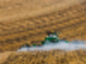 https://www.ajot.com/images/uploads/article/Tractor-Ammonia-Fertilizer_Alamy.png