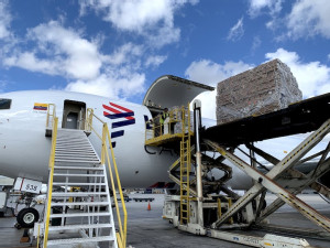 https://www.ajot.com/images/uploads/article/Valentines_day_2019_LATAM_Cargo.JPG