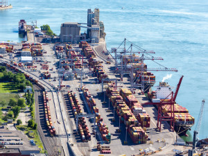 Montreal longshoremen launch second strike against Termont’s container terminals