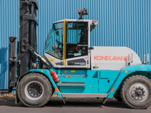 https://www.ajot.com/images/uploads/article/_Konecranes_E-VER_forklift.jpg