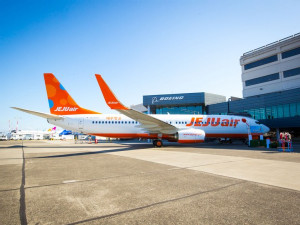 https://www.ajot.com/images/uploads/article/boeing-jeju-air-delivery.jpg