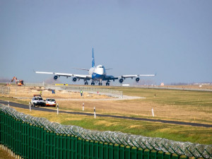 https://www.ajot.com/images/uploads/article/budapest-airport-take-off.jpg