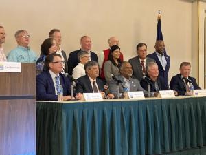 Corn Belt Ports and Louisiana ports sign cooperative endeavor agreement