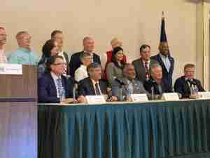 Corn Belt Ports and Louisiana ports sign cooperative endeavor agreement