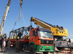 https://www.ajot.com/images/uploads/article/crawler-crane-shipment.jpg