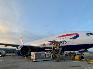 https://www.ajot.com/images/uploads/article/iag-cargo-british-airways-loading-1200x900.jpg